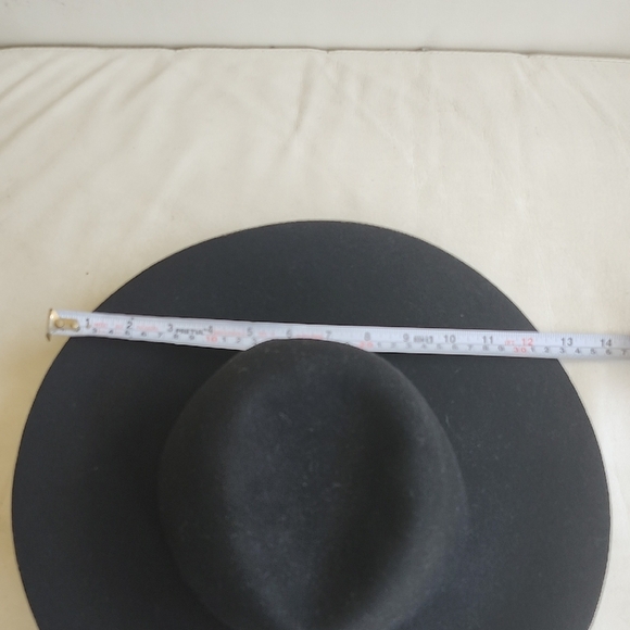 100% Wool Hat Ann Taylor Stylish and versatile Classic Black Felt Wide-Brim - Picture 7 of 7